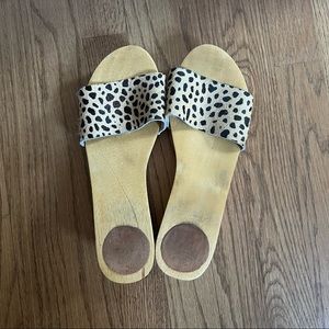Lulus cheetah print slide mule sandals
